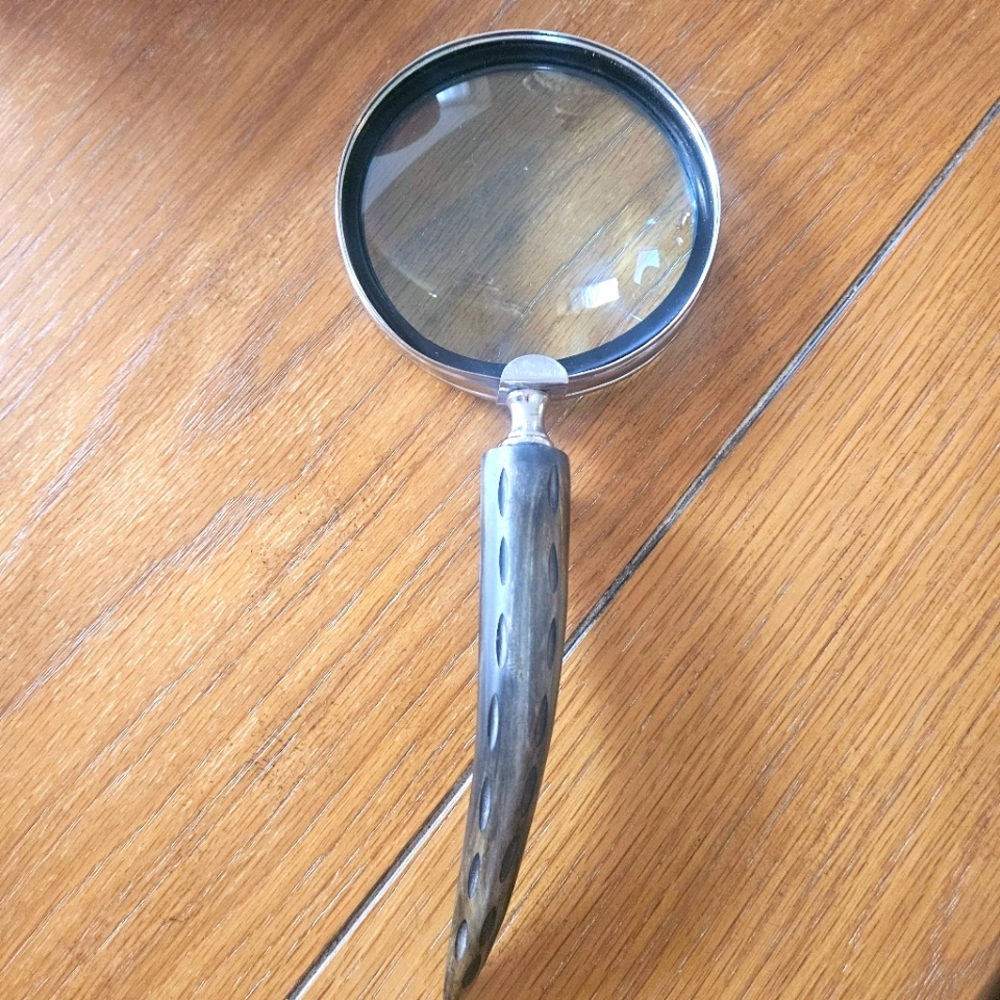 Magnifying Glass
